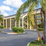 Palm Beach International Airport (1)