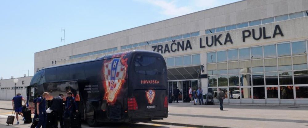 Lufthansa Airlines PUY Terminal – Pula International Airport 