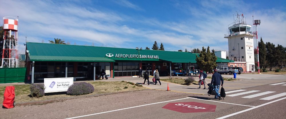 Aerolineas Argentinas Airlines AFA Terminal – San Rafael Airport